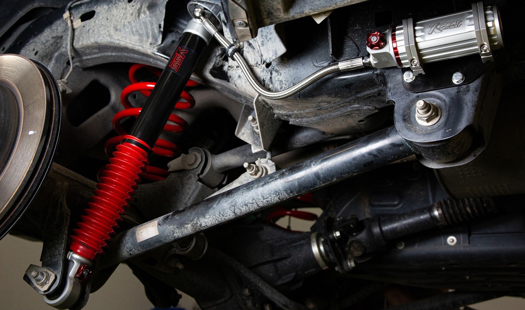 YSS X-Pert vỏ hợp kim nhôm